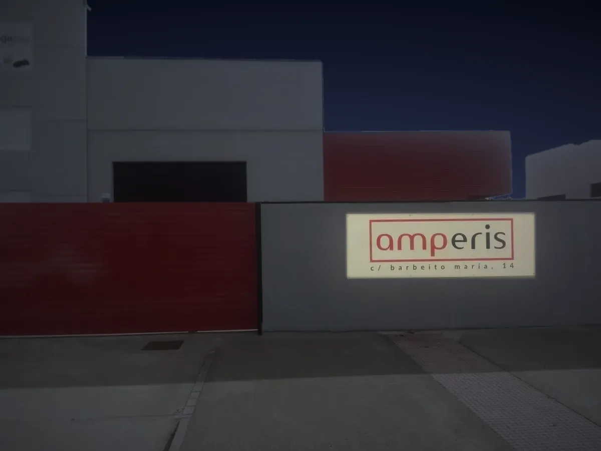 Front of the Amperis headquarters at C/ María Barbeito, 14, Lugo, Spain