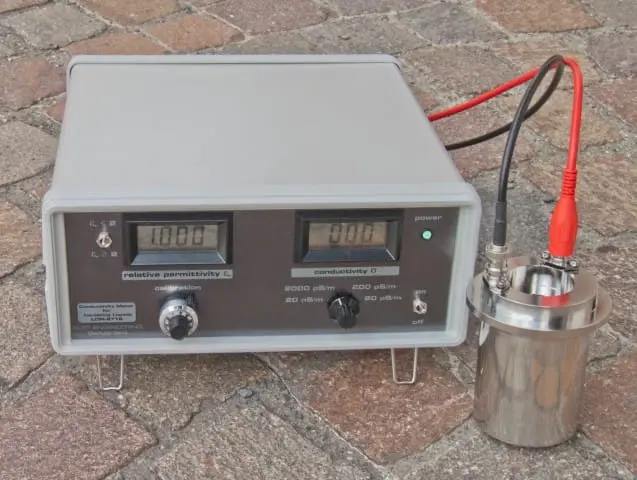 Dielectric oil breakdown meter