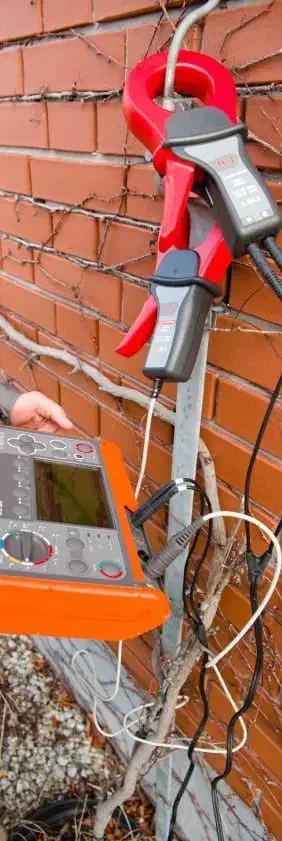 Ejemplos uso Medidor Multifunción de Instalaciones Eléctricas AMPI-530